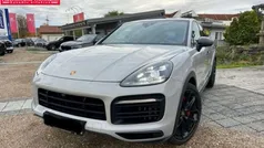 Grau Gebraucht 2023 Porsche Cayenne GTS SUV | 134.990 €