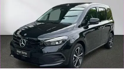 Gebraucht Mercedes EQT200 89 kW (122 PS) 2024 Schwarz Van / Kleinbus