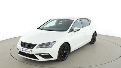 Używany Seat Leon FR 180 KM (132 kW) 2018 Biały Sedan/Limuzyna