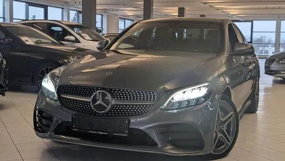 Gebraucht Mercedes C200 AMG line 160 PS (117 kW) 2019 Grau Limousine