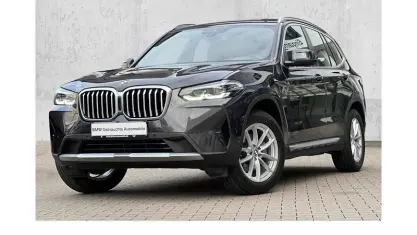 Używany BMW X3 Sport Line 197 KM (144 kW) 2023 Szary SUV