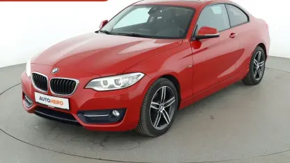 Gebraucht BMW 220 Sport Line 184 PS (135 kW) 2017 Rot Coupé