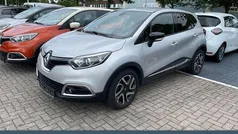 Grau Gebraucht 2015 Renault Captur Intens SUV | 11.490 € (Fairer Preis)