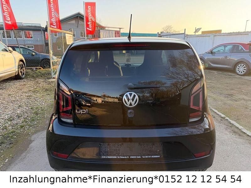 Second-hand VW up! Join 60 CP (44 kW) 2018 Negru Hatchback