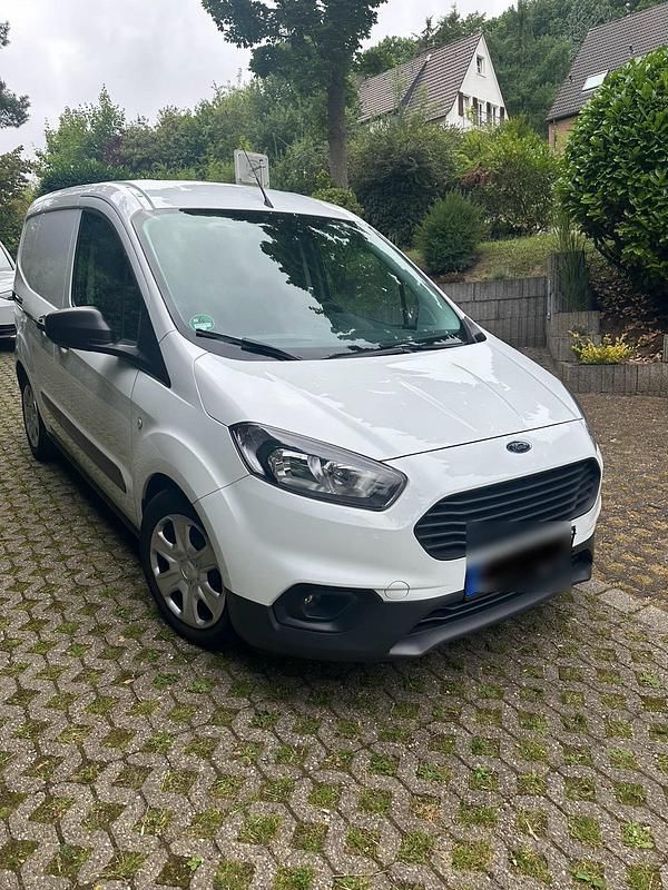 Weiß Gebraucht 2021 Ford Transit Van / Kleinbus | 10.200 € (Superpreis) - Bild 1/4