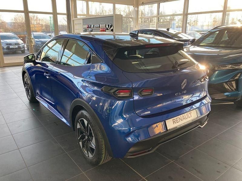 Neu Renault Clio V Evolution 158 PS (116 kW) 2026 Blau Limousine