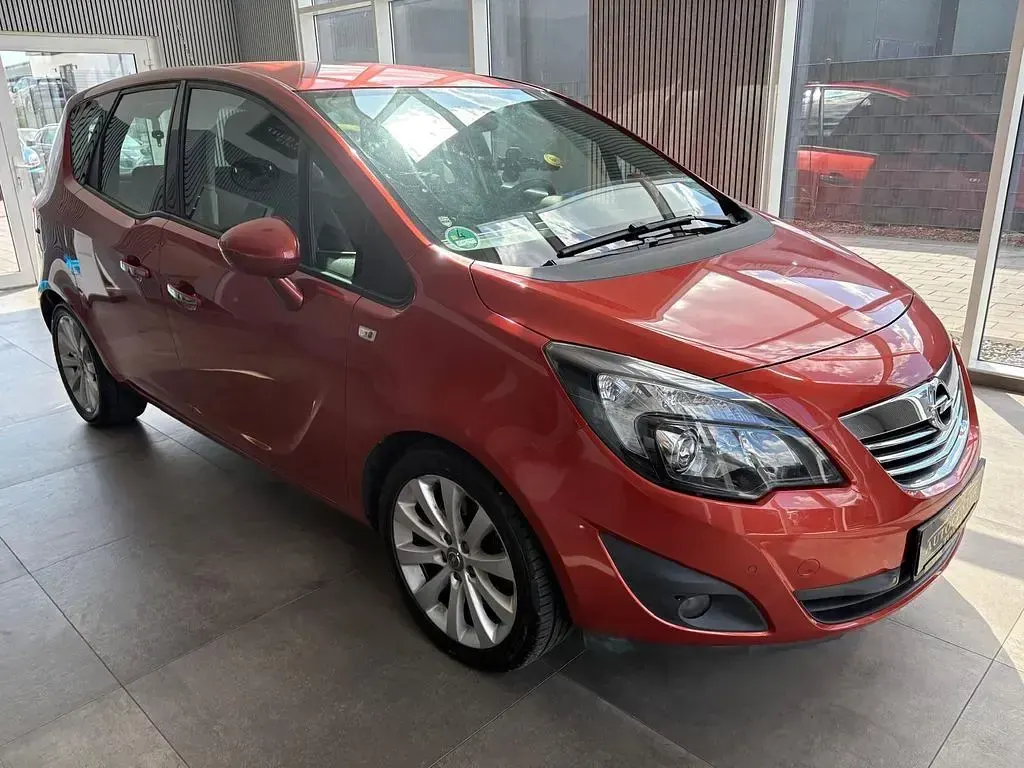 Gebraucht Opel Meriva Innovation 140 PS (102 kW) 2013 Orange Van / Kleinbus