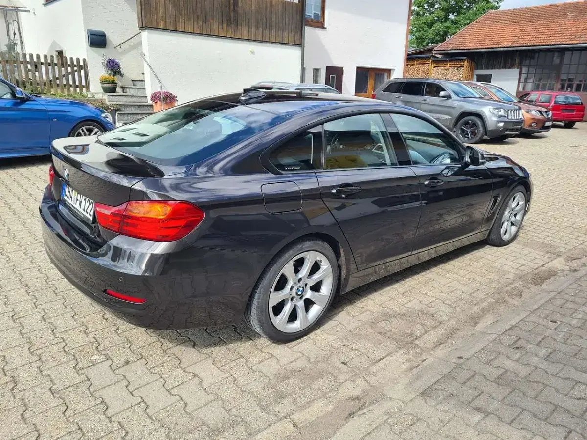 Gebraucht BMW 420 Advantage 190 PS (139 kW) 2016 Jatoba metallic Kleinwagen