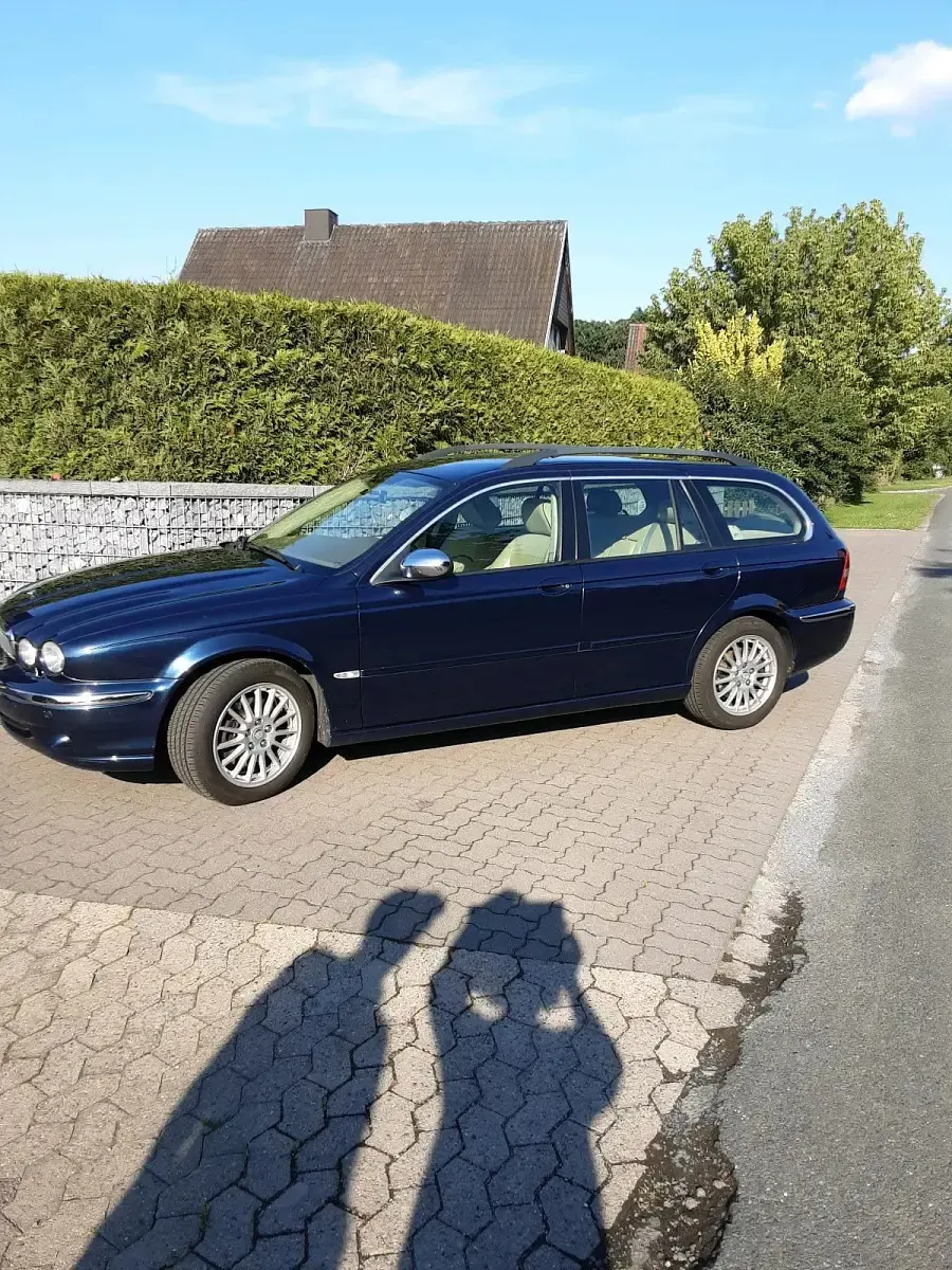 Gebraucht Jaguar X-type Executive 155 PS (114 kW) 2006 Blau Kombi
