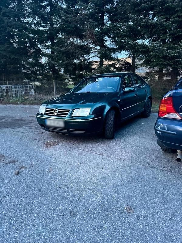 Usata VW Bora 2007 Nero Utilitaria