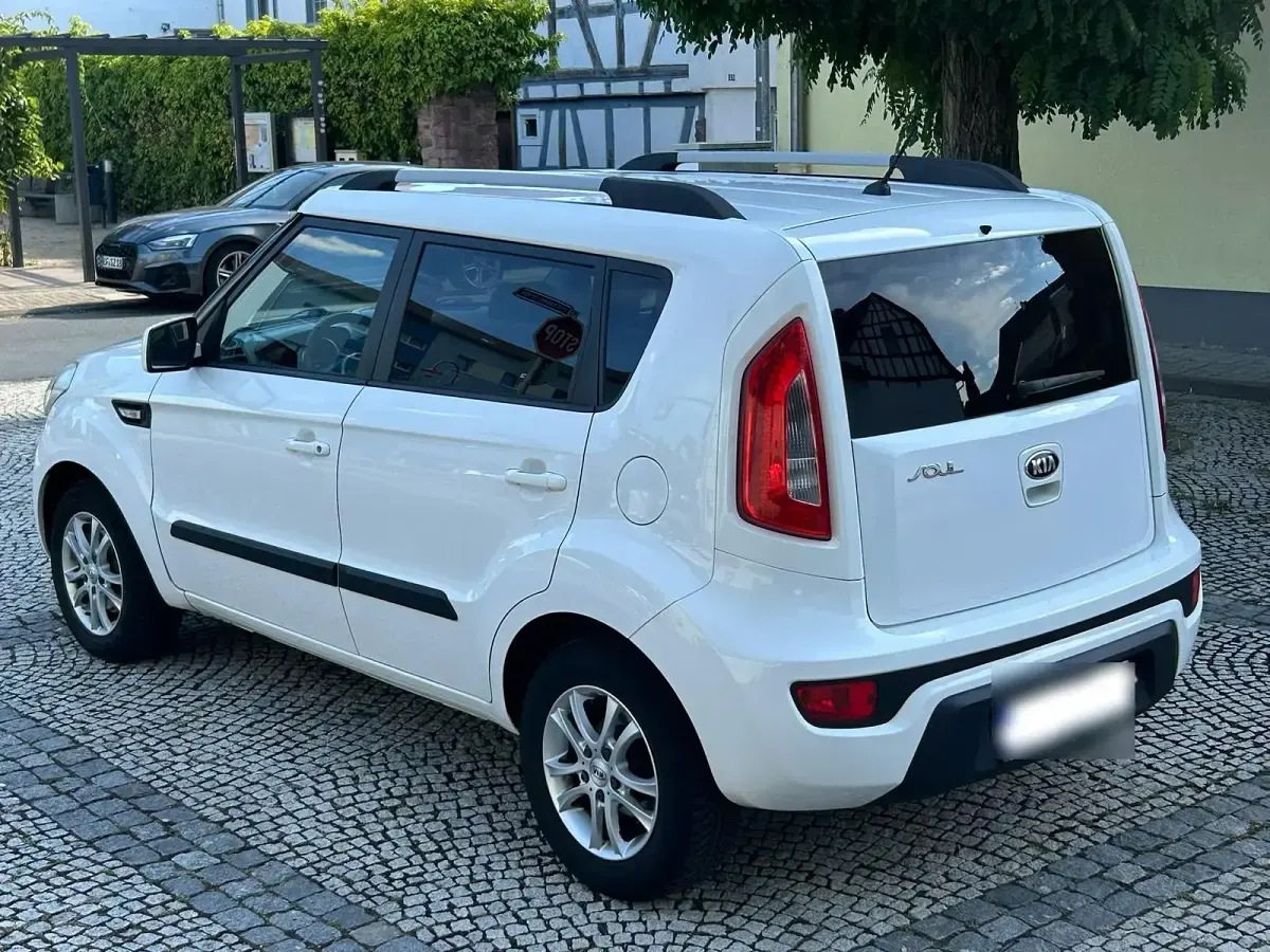 Gebraucht Kia Soul Edition 7 140 PS (102 kW) 2012 Weiß SUV