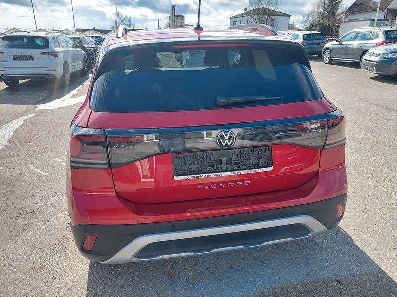 Neu VW T-Cross 150 PS (110 kW) 2026 Kings red metallic SUV