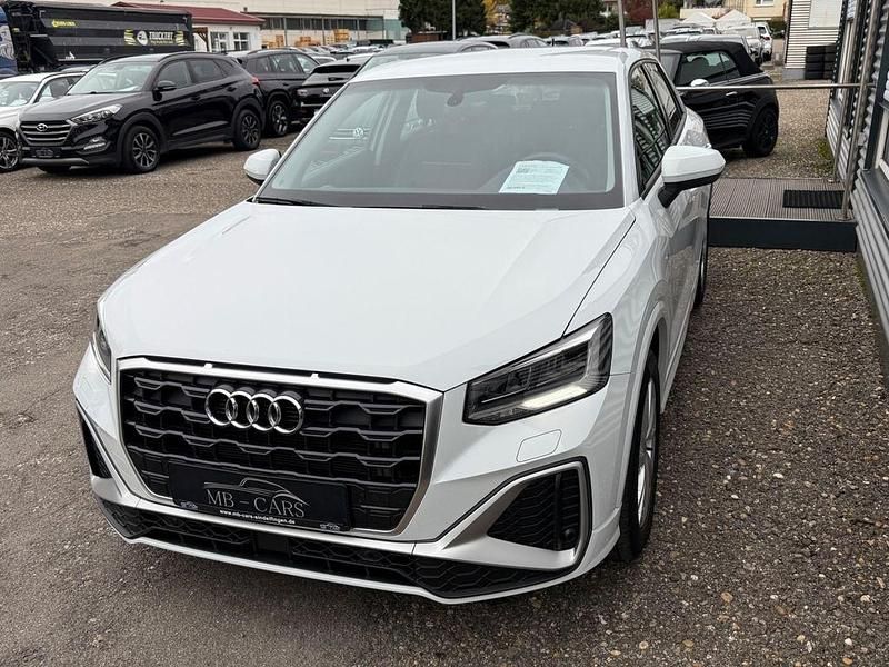 Gebraucht Audi Q2 S-Line 150 PS (110 kW) 2023 Weiß SUV