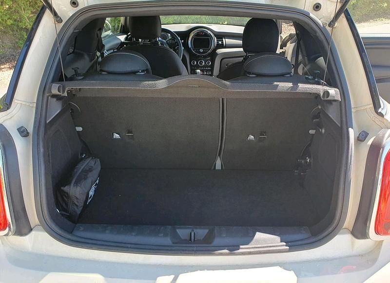 Usata Mini ONE 102 CV (75 kW) 2018 Bianco Utilitaria