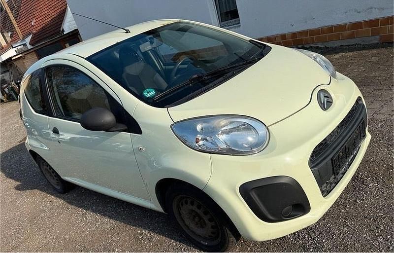 Gebraucht Citroën C1 68 PS (50 kW) 2012 Gelb Kleinwagen