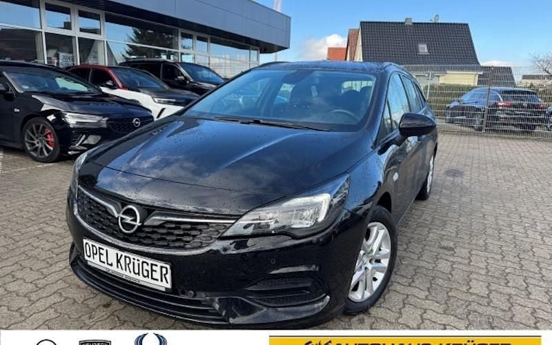 Schwarz Gebraucht 2021 Opel Astra Edition Kombi | 16.900 € (Guter Preis) - Bild 1/4