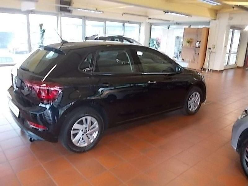 Gebraucht VW Polo Style 95 PS (69 kW) 2025 Schwarz Limousine