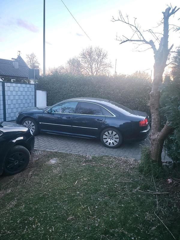 Gebraucht Audi A8 232 PS (170 kW) 2004 Blau Limousine