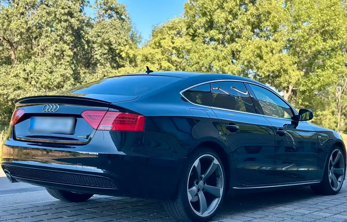 Gebraucht Audi A5 Sportback S-Line 190 PS (139 kW) 2016 Schwarz Kleinwagen