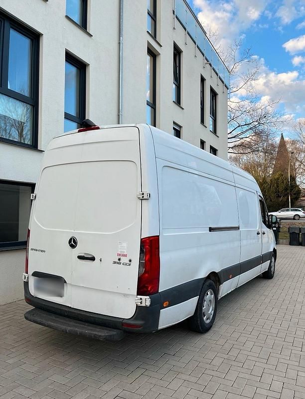 Gebraucht Mercedes Sprinter 163 PS (119 kW) 2019 Weiß Van