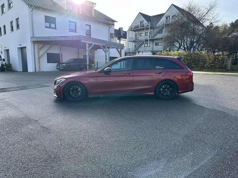 Gebraucht Mercedes C43 AMG AMG 367 PS (269 kW) 2017 Rot Kombi