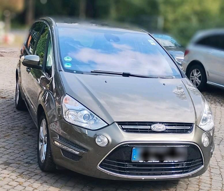 Gebraucht 2011 Ford S-MAX S Van / Kleinbus | 4.000 € (Superpreis) - Bild 1/4
