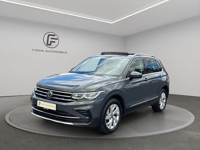 Grau Gebraucht 2022 VW Tiguan Elegance SUV | 26.850 € (Fairer Preis) - Bild 1/4