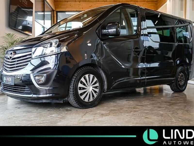 Gebraucht Opel Vivaro 146 PS (107 kW) 2016 Schwarz Van / Kleinbus
