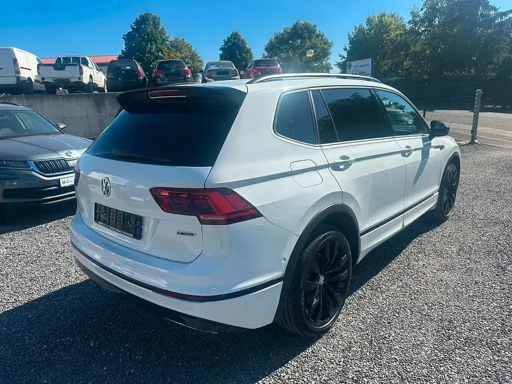Gebraucht VW Tiguan Allspace Highline 200 PS (147 kW) 2021 Weiß SUV