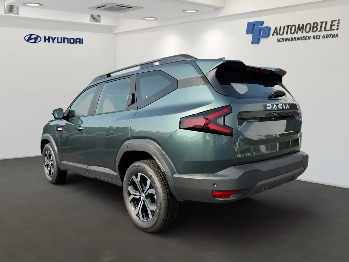 Neu Dacia Bigster Expression 140 PS (102 kW) 2026 Grün SUV