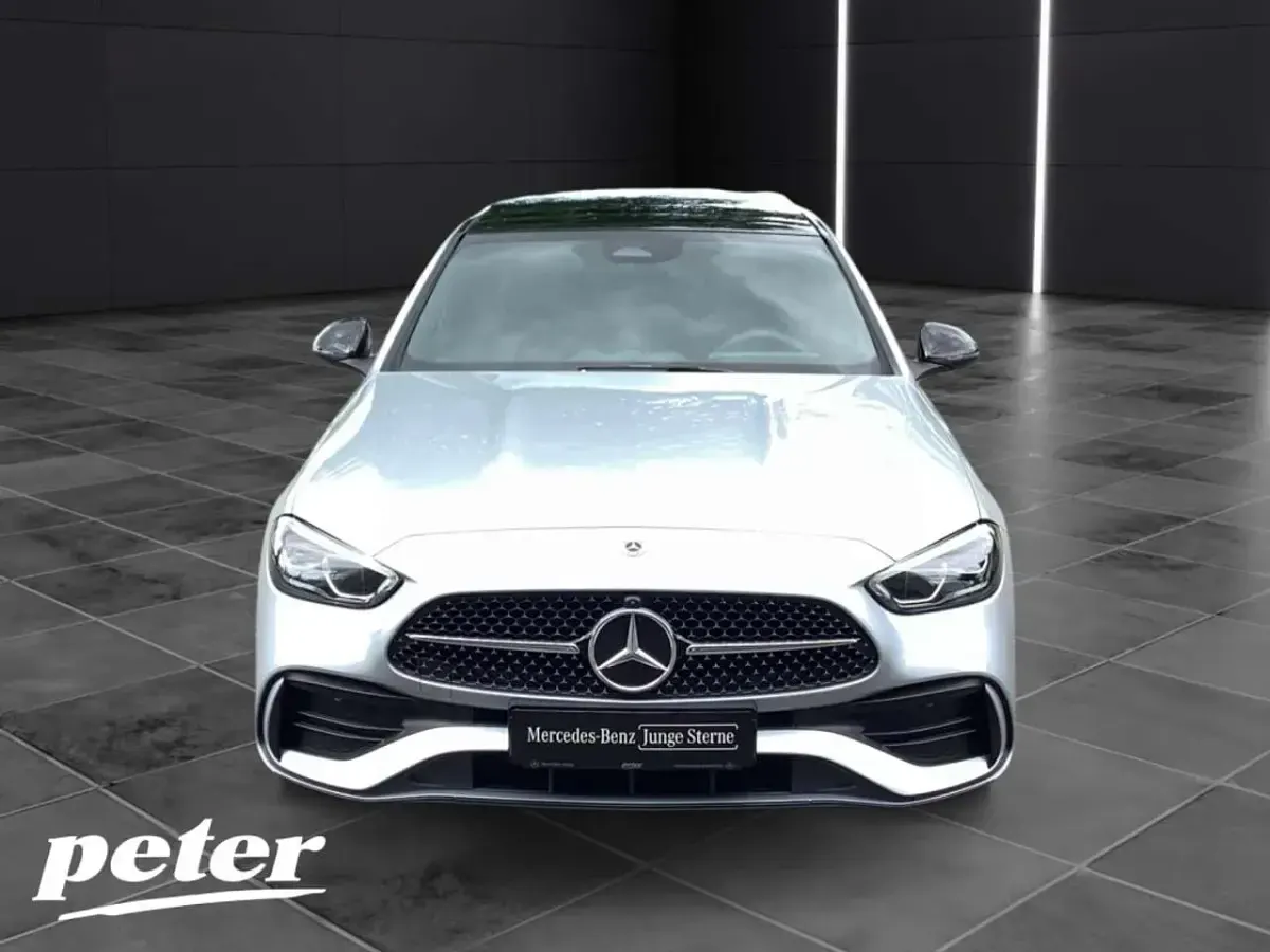 Gebraucht Mercedes C180 AMG line 170 PS (125 kW) 2026 Metalliclack hightechsilber Limousine