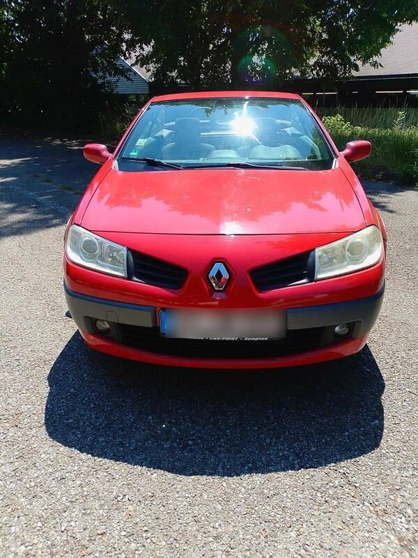 Rot Gebraucht 2007 Renault Mégane Cabriolet Authentique Cabrio | 1.700 € (Superpreis) - Bild 1/4
