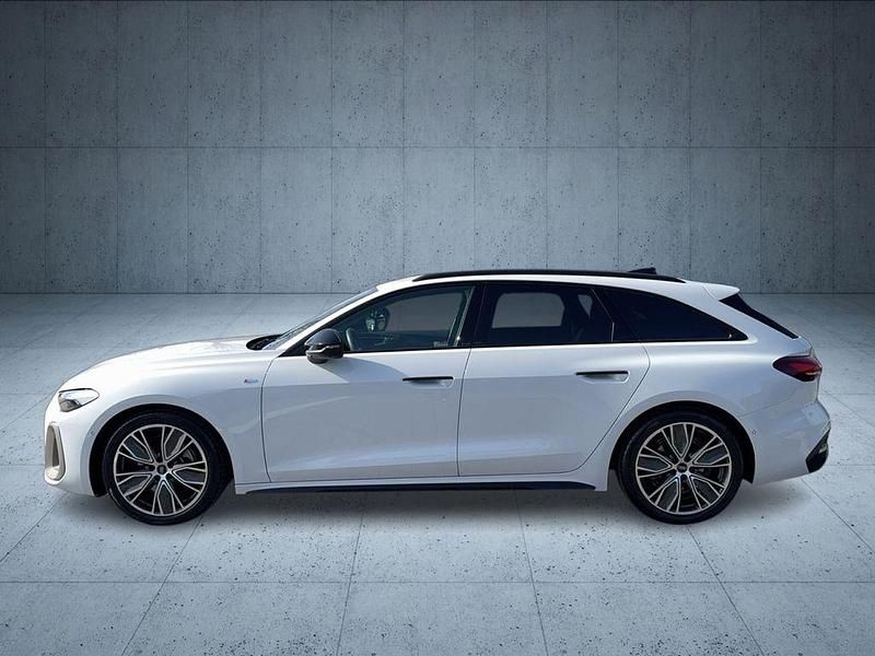 Gebraucht Audi A5 Ambiente 204 PS (150 kW) 2025 Gletscherweiß metallic Kombi