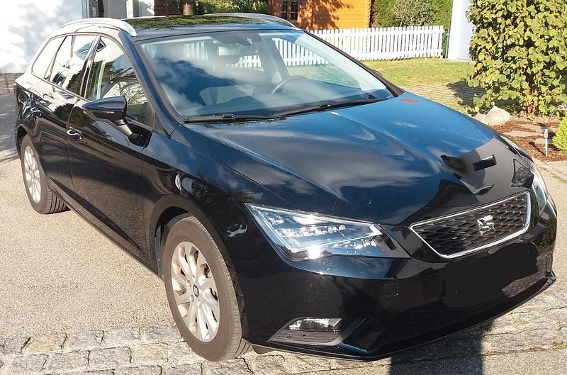 Second-hand Seat Leon 150 CP (110 kW) 2015 Negru Break