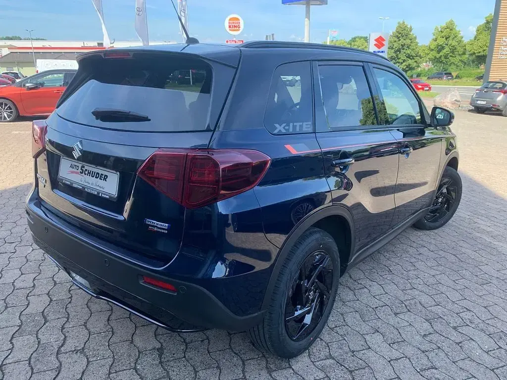 Neu Suzuki Vitara Comfort+ 110 PS (80 kW) 2026 Blau SUV