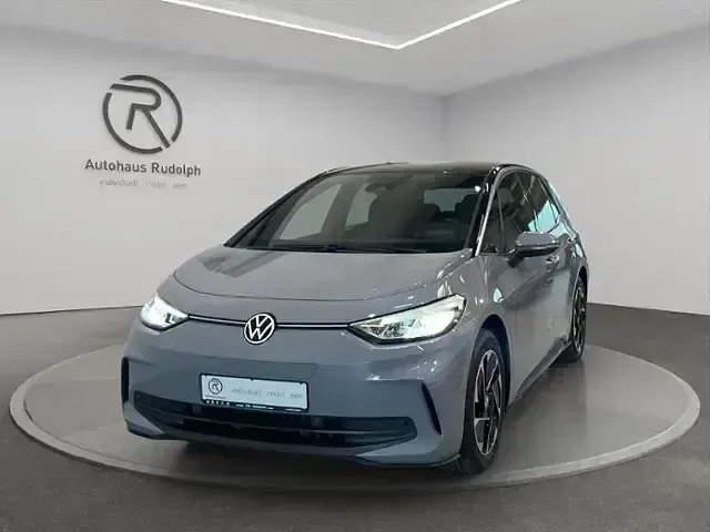 Gebraucht VW ID.3 Pro 150 kW (204 PS) 2024 Mondsteingrau/schwarz Kleinwagen