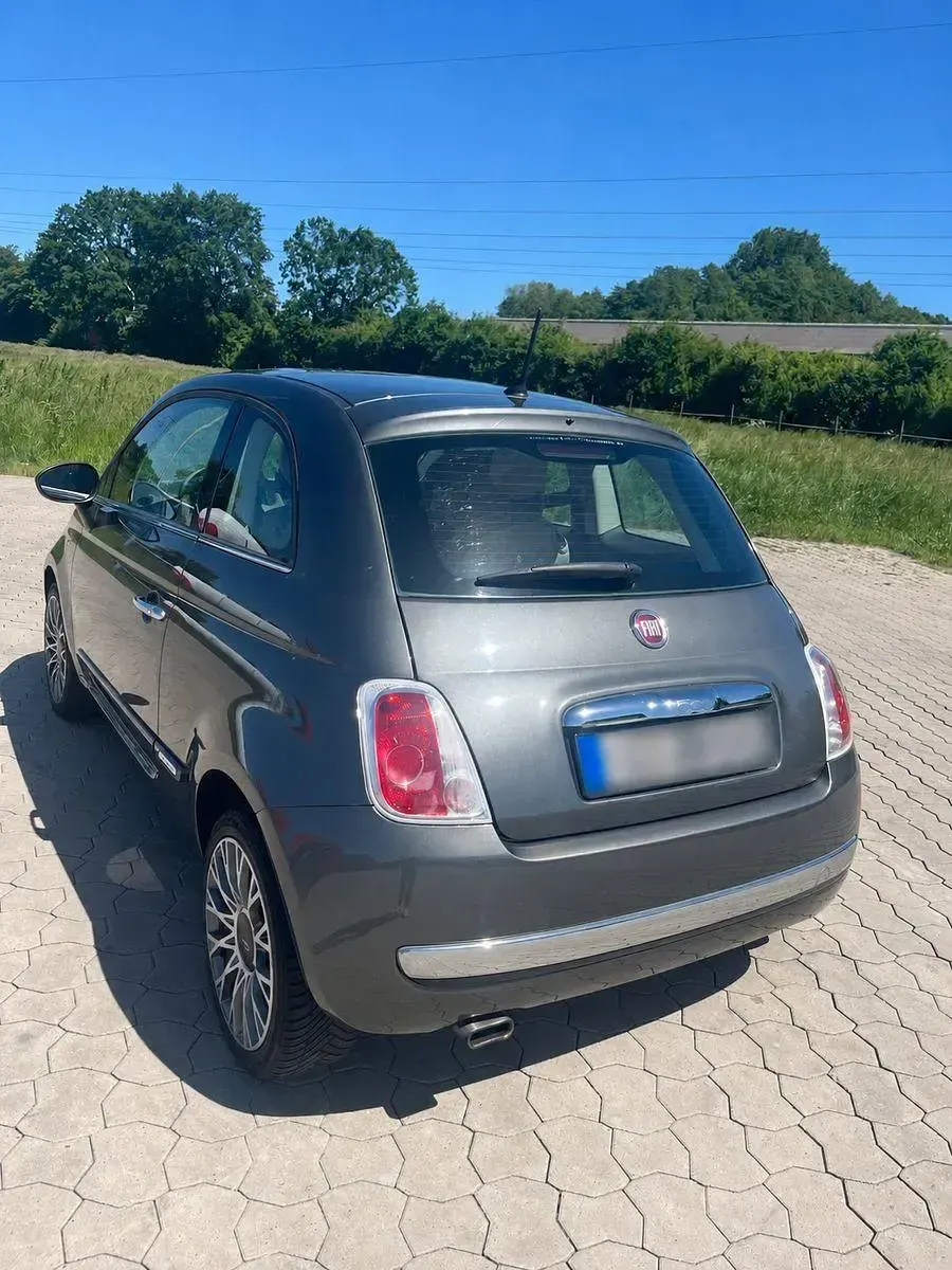Gebraucht Fiat 500 Lounge 86 PS (63 kW) 2013 Grau Kleinwagen