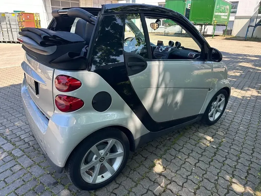 Gebraucht Smart ForTwo Cabrio Pulse 71 PS (52 kW) 2007 Silber Cabrio