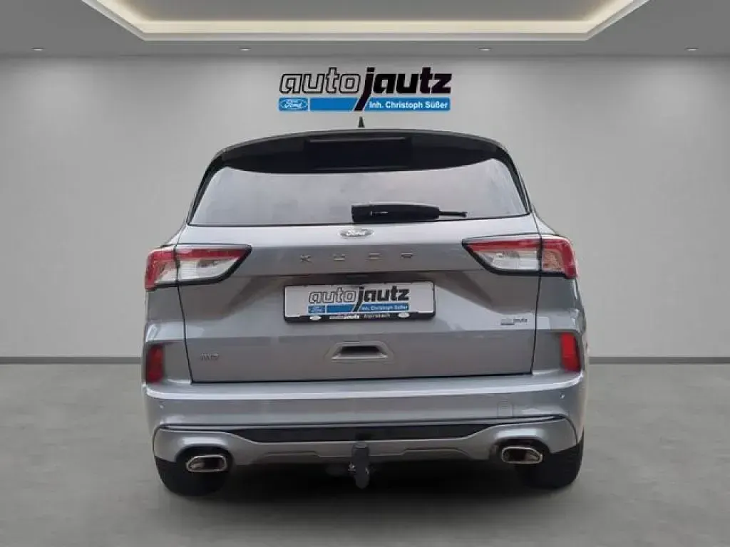 Gebraucht Ford Kuga ST-Line X 190 PS (139 kW) 2021 Solar silver (metallic) SUV