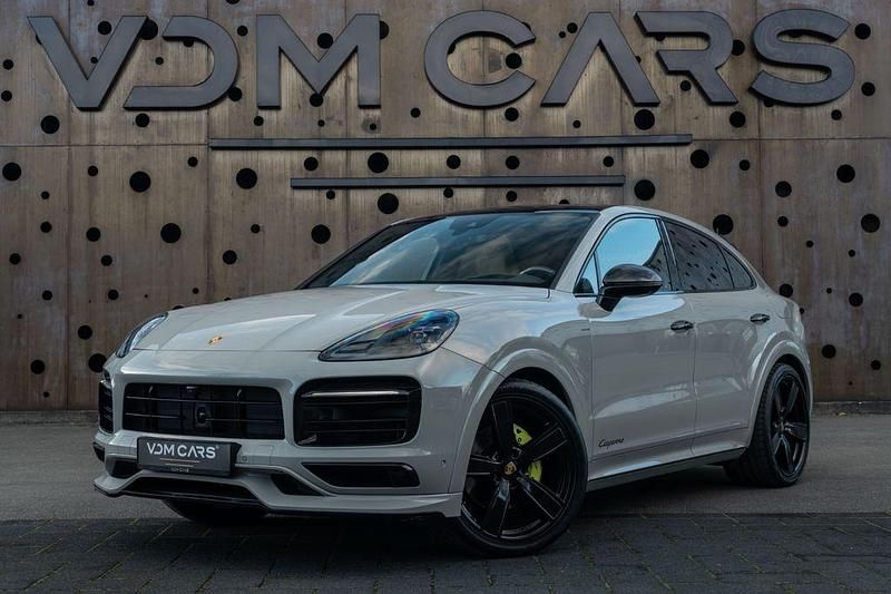 Grau Gebraucht 2022 Porsche Cayenne SUV | 71.281 € (Teuer) - Bild 1/4
