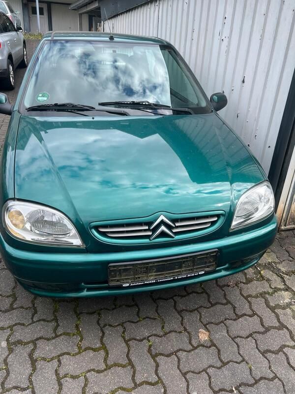 Grün Gebraucht 2001 Citroën Saxo Kleinwagen | 350 € (Superpreis) - Bild 1/4