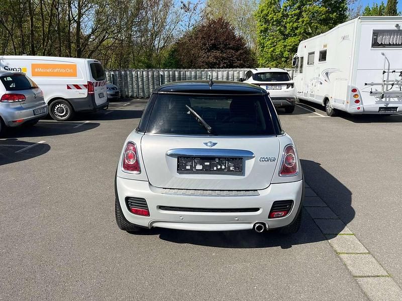 Usata Mini John Cooper Works 122 CV (89 kW) 2012 Bianco Utilitaria