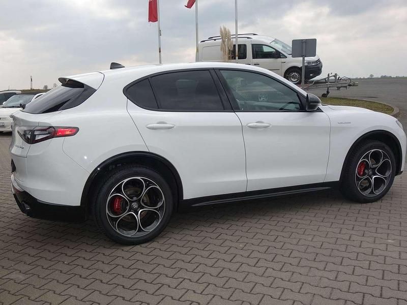 Gebraucht Alfa Romeo Stelvio Veloce 280 PS (205 kW) 2024 Bianco banchise SUV