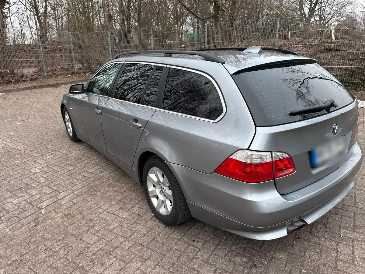 Second-hand BMW 525 177 CP (130 kW) 2004 Gri Break