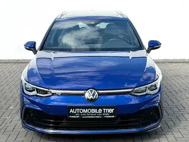 Gebraucht VW Golf VIII R-line 150 PS (110 kW) 2023 Lapiz blue (metallic) Kombi