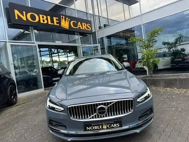 Gebraucht Volvo V90 Inscription 197 PS (144 kW) 2021 Thunder grey (metallic) Kombi