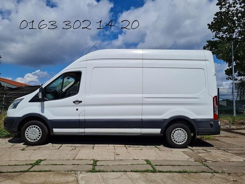Gebraucht Ford Transit 101 PS (74 kW) 2015 Weiss Van / Kleinbus