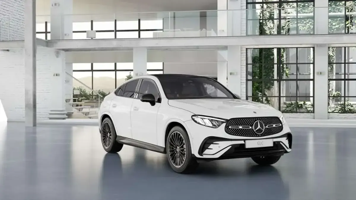 Gebraucht Mercedes GLC300de AMG 197 PS (144 kW) 2025 Other Coupé