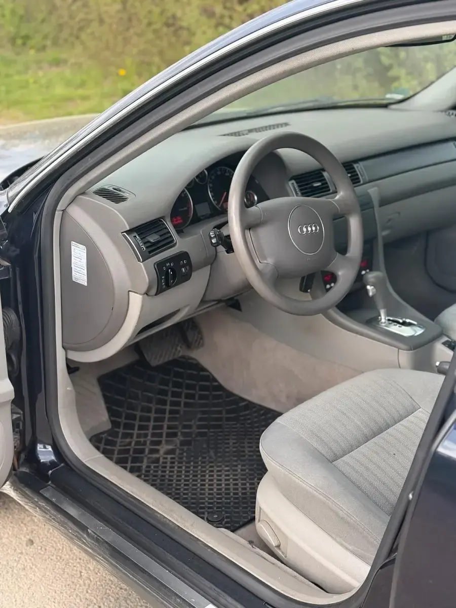 Gebraucht Audi A6 170 PS (125 kW) 2001 Blau Limousine