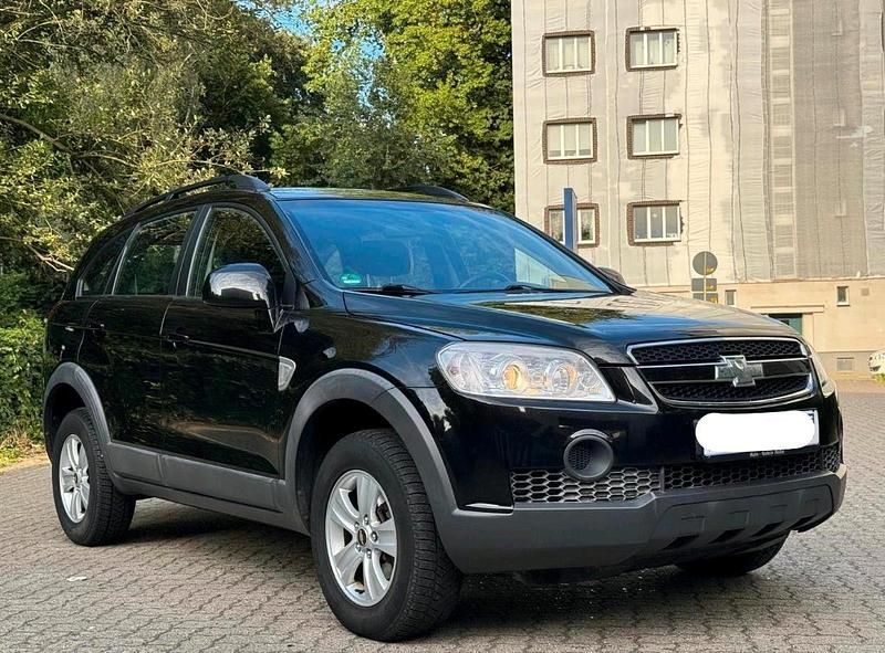 Gebraucht Chevrolet Captiva 136 PS (100 kW) 2008 Schwarz SUV